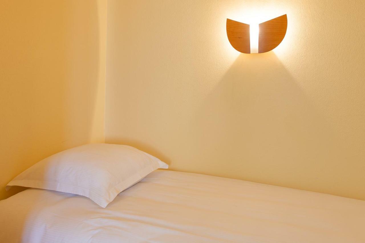 Le Relais Nordique Hotell Giron Eksteriør bilde